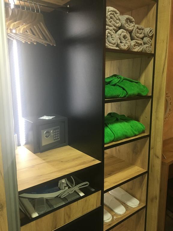 Lola Apartments Banja Koviljača Zewnętrze zdjęcie